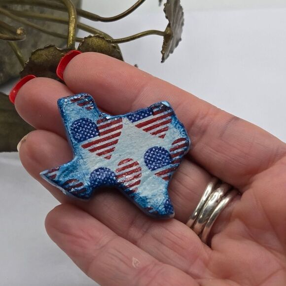 "5/$25" Handmade Decoupage Clay Texas Patriotic Mini Fridge Magnet - Picture 4 of 4